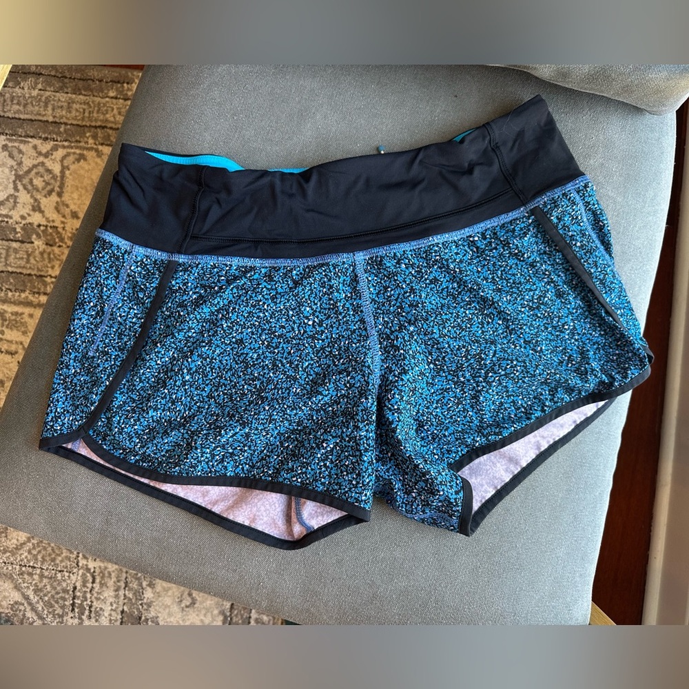 Lululemon Run Times or Speed Up Shorts 4” Inseam blue speckle pattern - Siz…